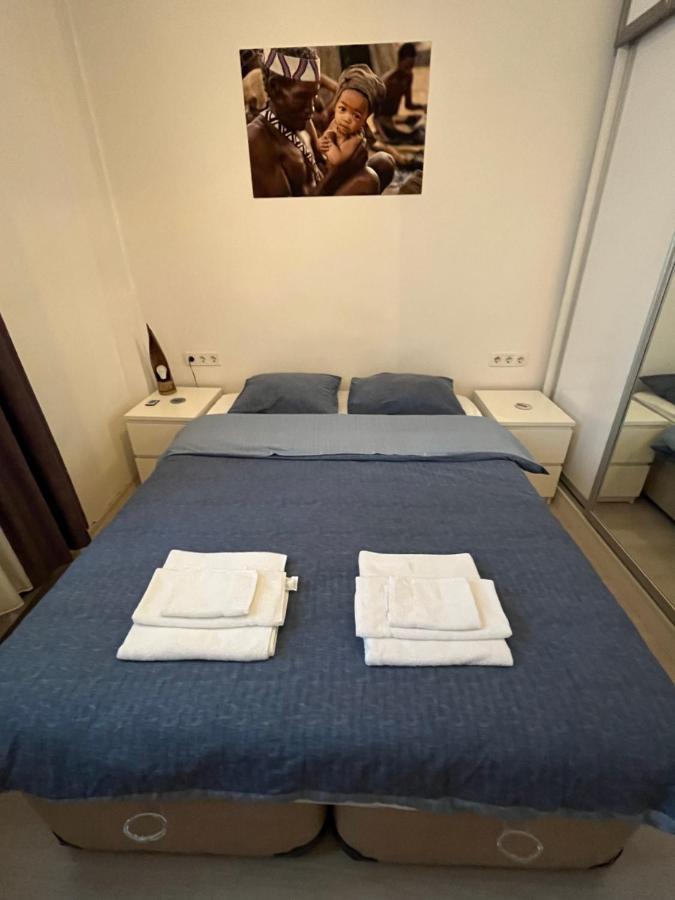 Apartamento Centrally Located, 2+1 House In Taksim, Cihangir Estambul Exterior foto